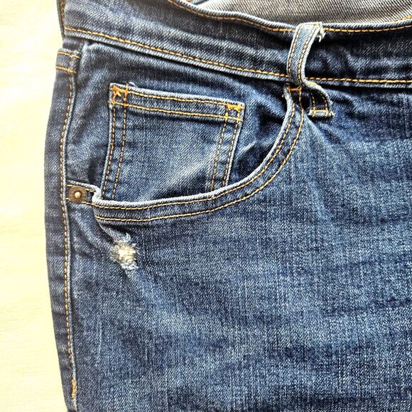 OLD NAVY Boyfriend Jeans Women 16R Distressed Denim Tapered Plus Size - Picture 2 of 13